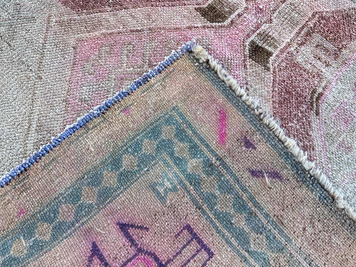 Vintage Turkish Wool Area Rug 4x9: Oriental Entryway Rug