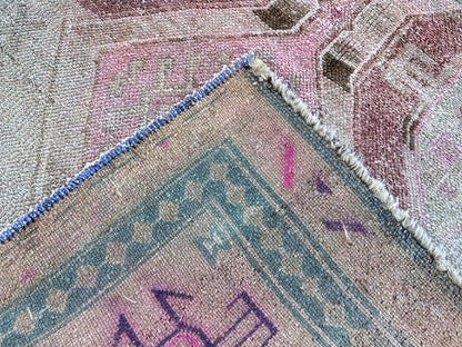 Vintage Turkish Wool Area Rug 4x9: Oriental Entryway Rug