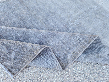 Gray Wool Turkish Rug 4x7: Handwoven Oriental Decor