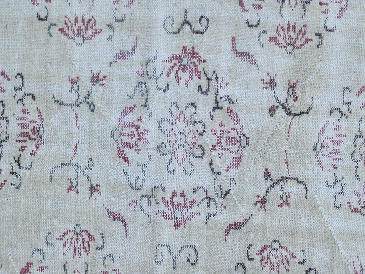 Handwoven Turkish Oushak Rug 6x9: Wool & Cotton Blend