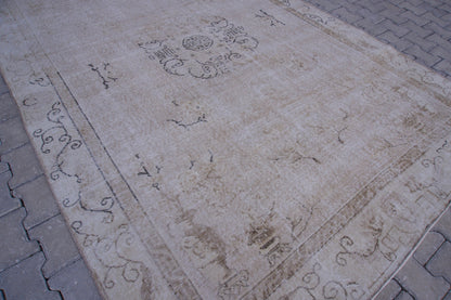 6x9 Handwoven Turkish Oushak Rug: Neutral Beige Wool, Oriental Style