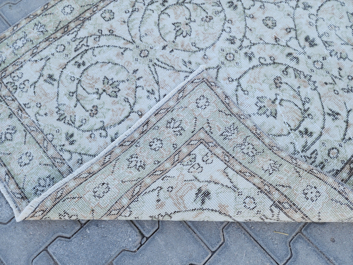 Handwoven Turkish Oushak Rug 4x7: Wool & Cotton Blend