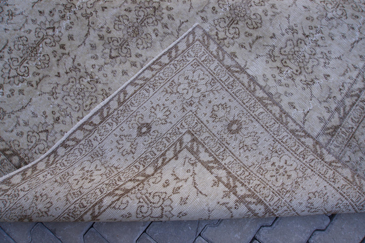 Handmade Turkish Isparta Rug: 7x10 Beige Oriental Area Rug