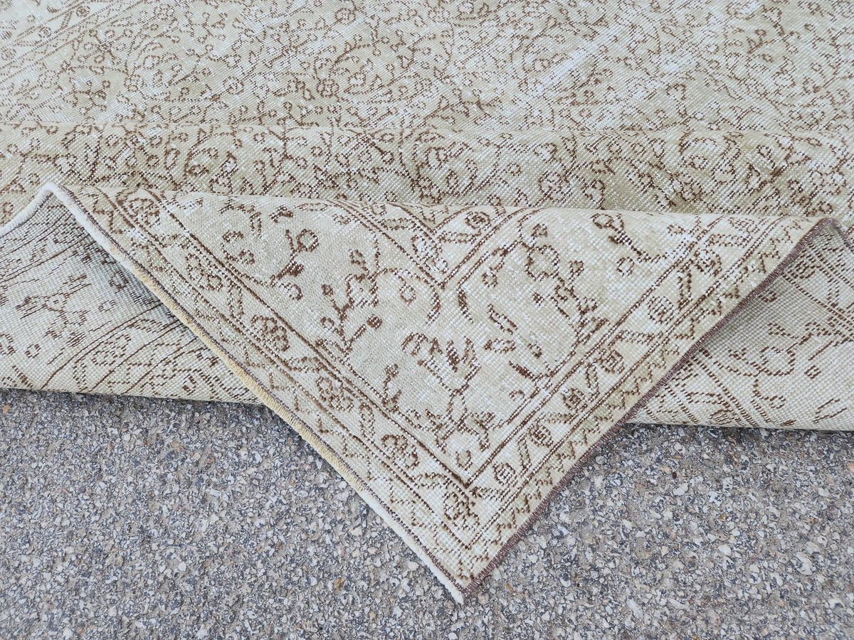 Neutral Vintage Area Rug 6x10, Hand Knotted, Turkish Hand Woven, Beige And Green