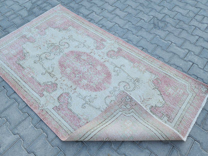 Handwoven Turkish Isparta Oushak Rug 4x7: Pink Wool Oriental Rug
