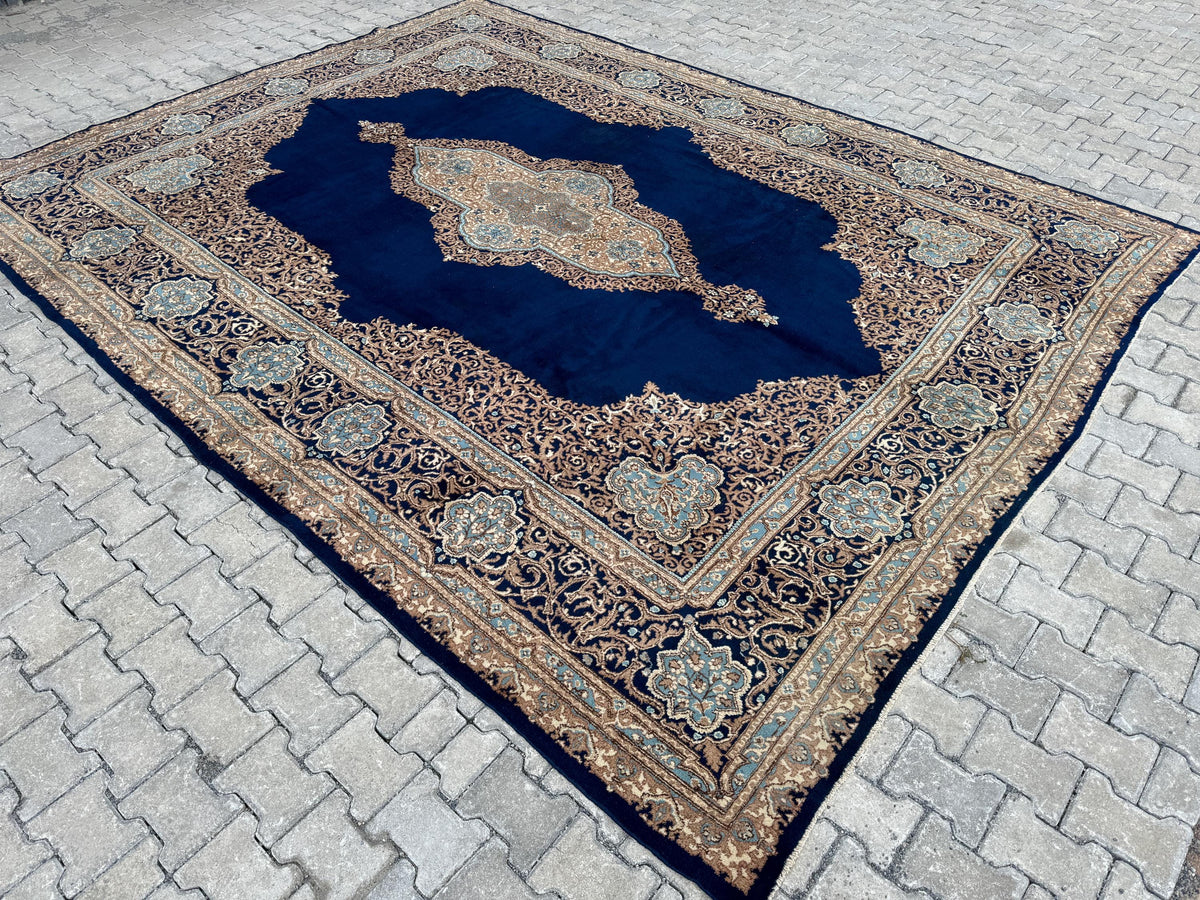 10x13  Vintage Wool Rug, Hand Knotted Turkish Oriental, Neutral Blue Carpet