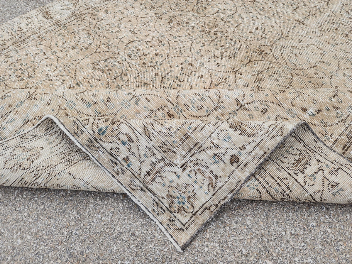 Hand Knotted Wool Rug 6x10: Beige Turkish Oushak Rug