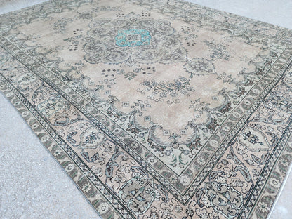 9x12 Vintage Brown Area Rug: Hand Knotted, Persian Medallion Design