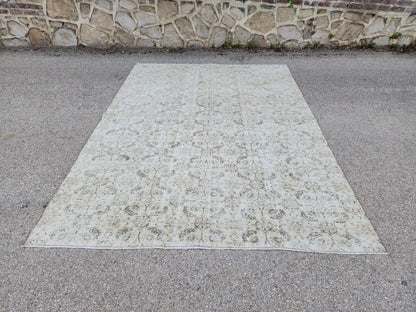 7x9 Turkish Area Rug, Bohemian Rustic Decor, Neutral Geometric Design