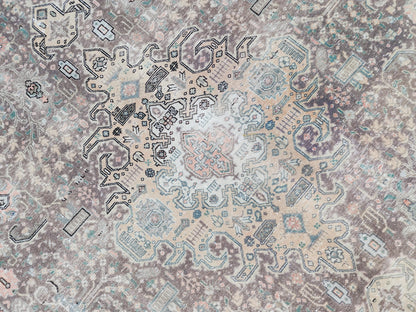 Vintage Neutral Rug: Hand Knotted, Natural Persian Design 8x11