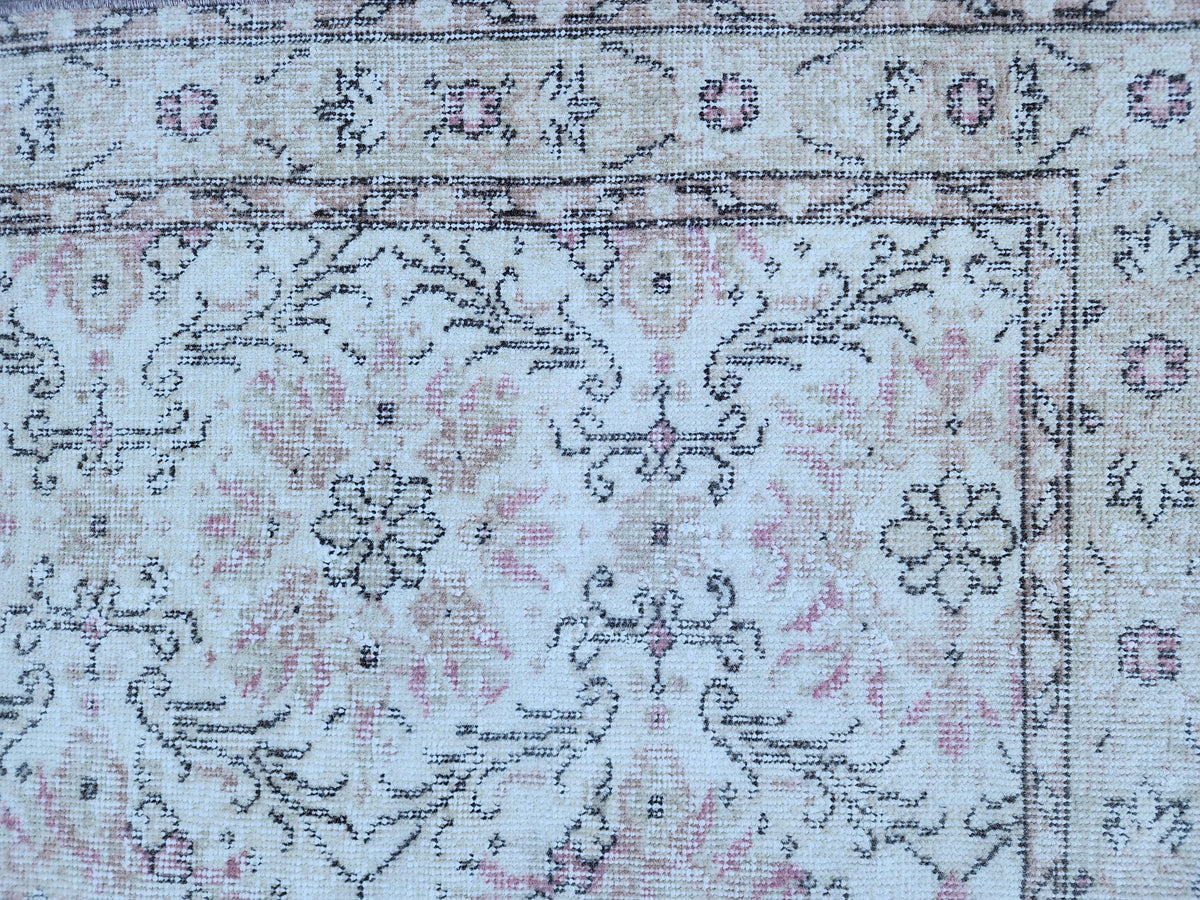 Neutral Wool Rug 4x7: Turkish Oushak Hand Knotted, Floral Design