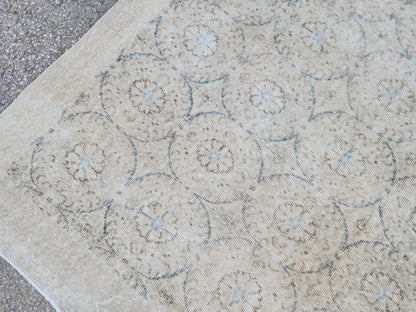 Hand Knotted Wool Rug 6x9: Turkish Isparta Beige Color