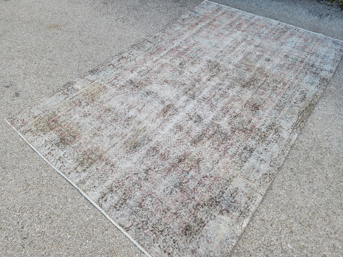 Vintage Oushak Rug 5x8: Handwoven Turkish Wool, Neutral Farmhouse Style