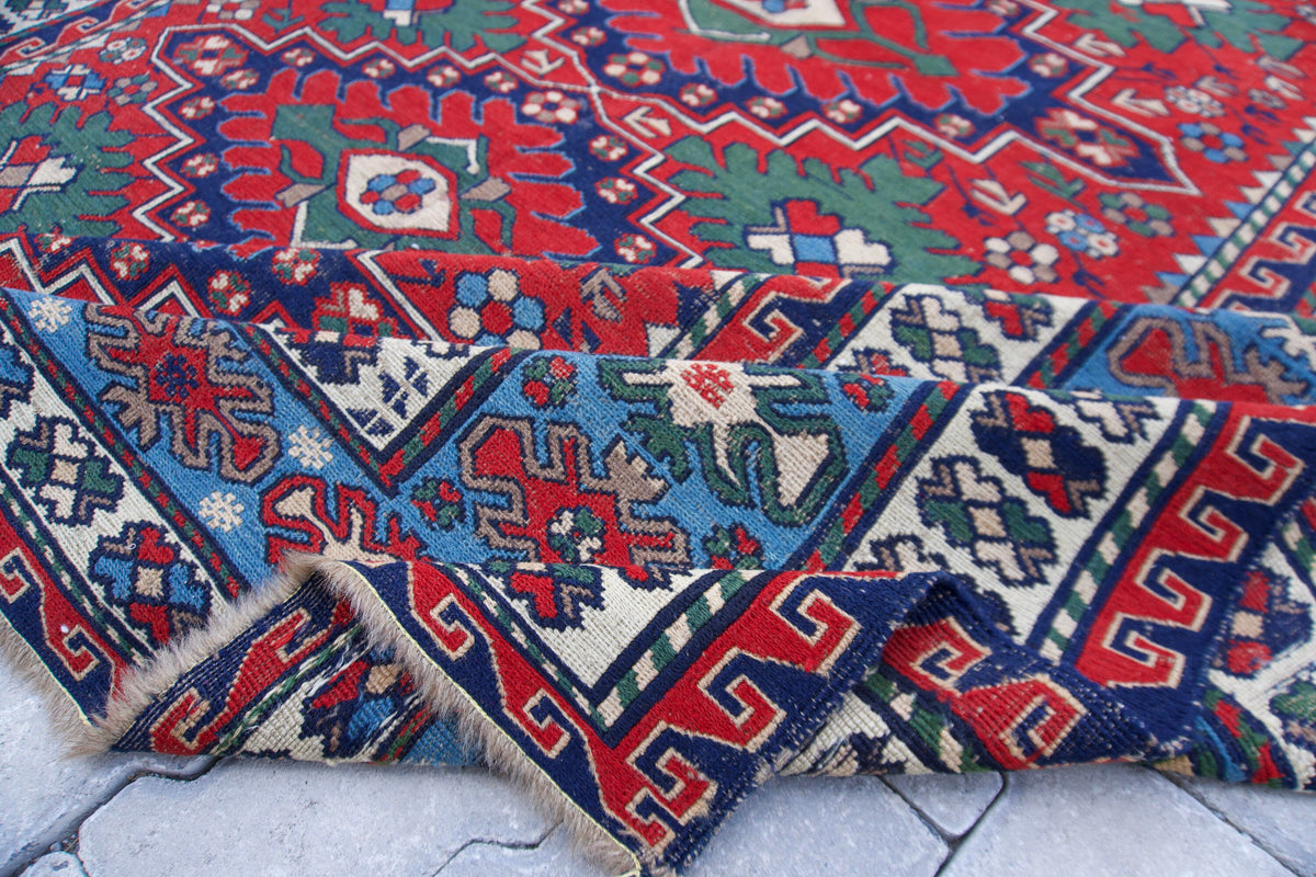 Vintage Kilim Rug 7x9: Hand Woven Oriental Design, Boho Oriental Soumak Carpet