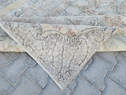 Vintage Oushak Rug 5x9: Handmade Wool, Bohemian Style