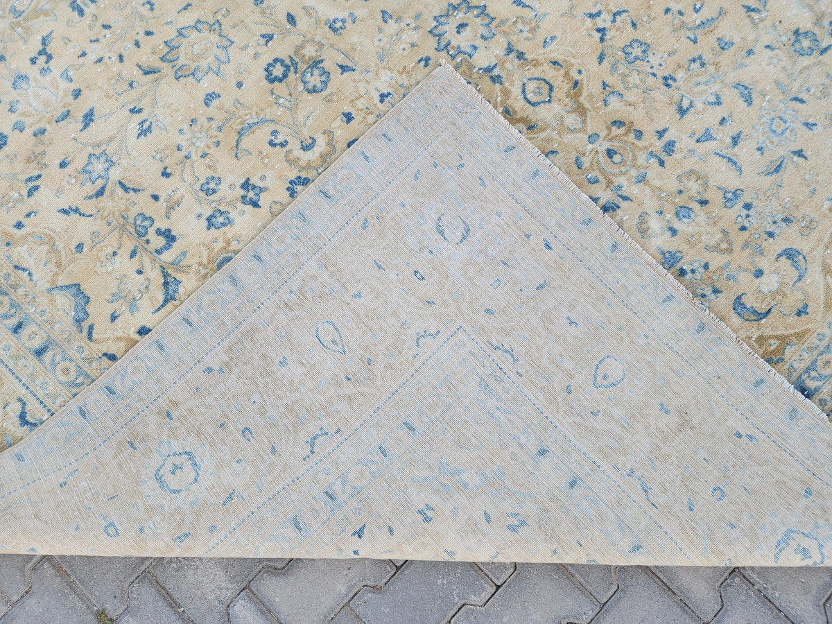 Oversized Vintage Rug 9x13: Hand Knotted Wool, Neutral Blue & Cream