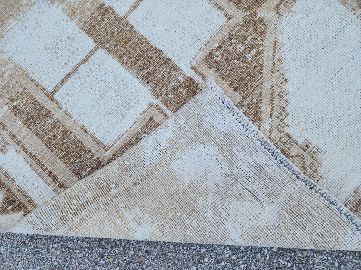 3x12 Neutral Runner Rug, Geometric Turkish Hand Made Design, Beige and White