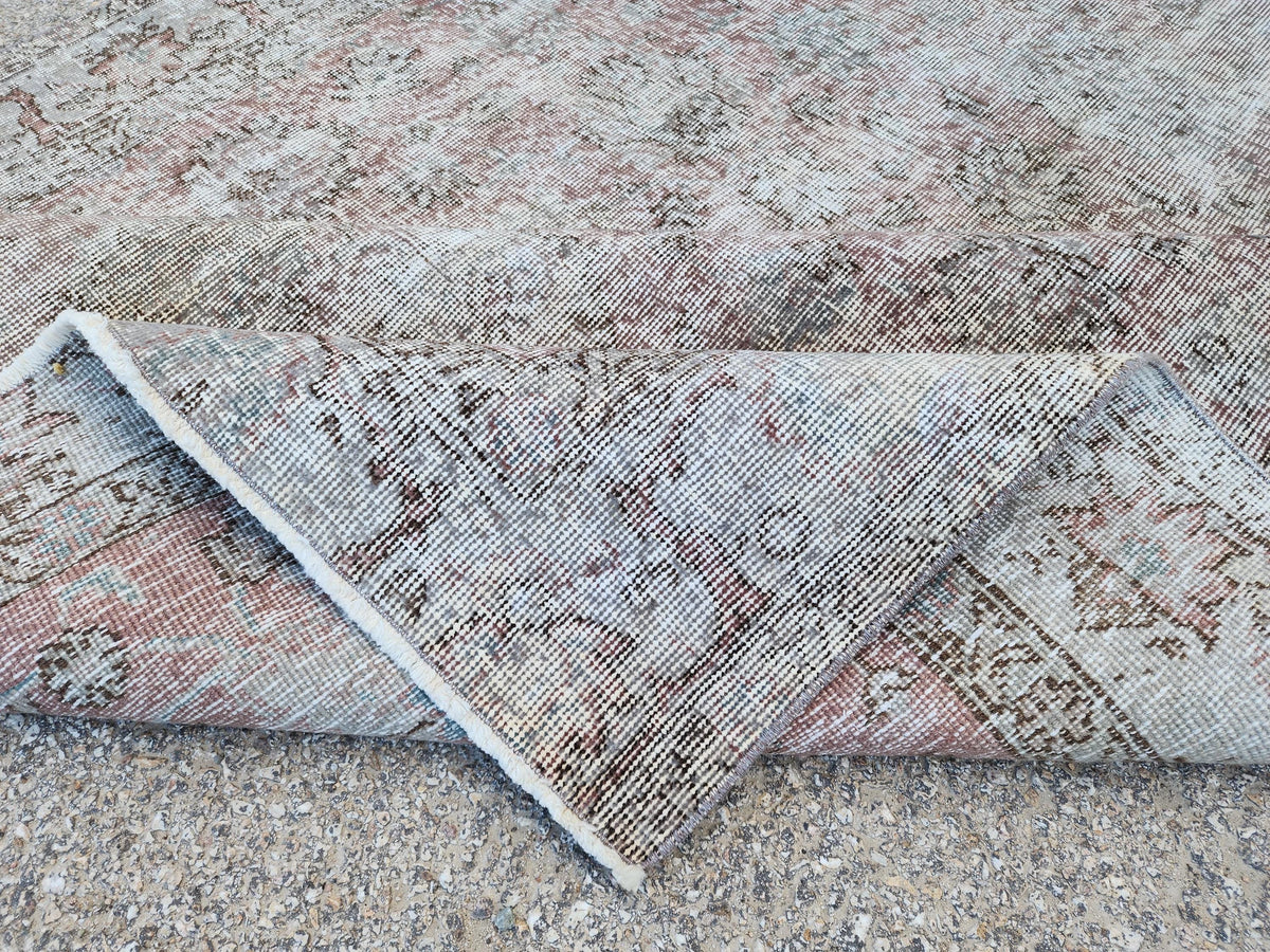 Vintage Oushak Rug 5x8: Handwoven Turkish Wool, Neutral Farmhouse Style
