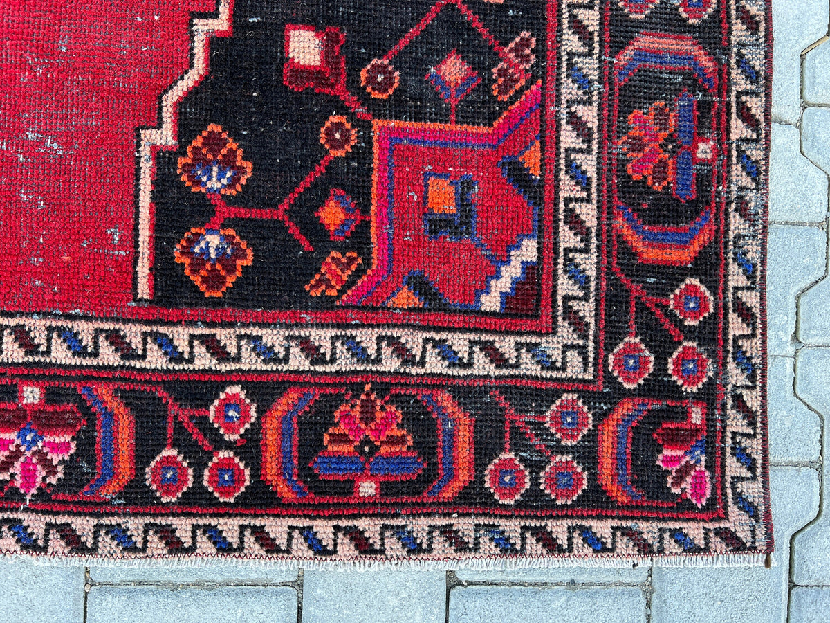 4x7 Vintage Oushak Rug: Hand Knotted Wool Oriental Rug