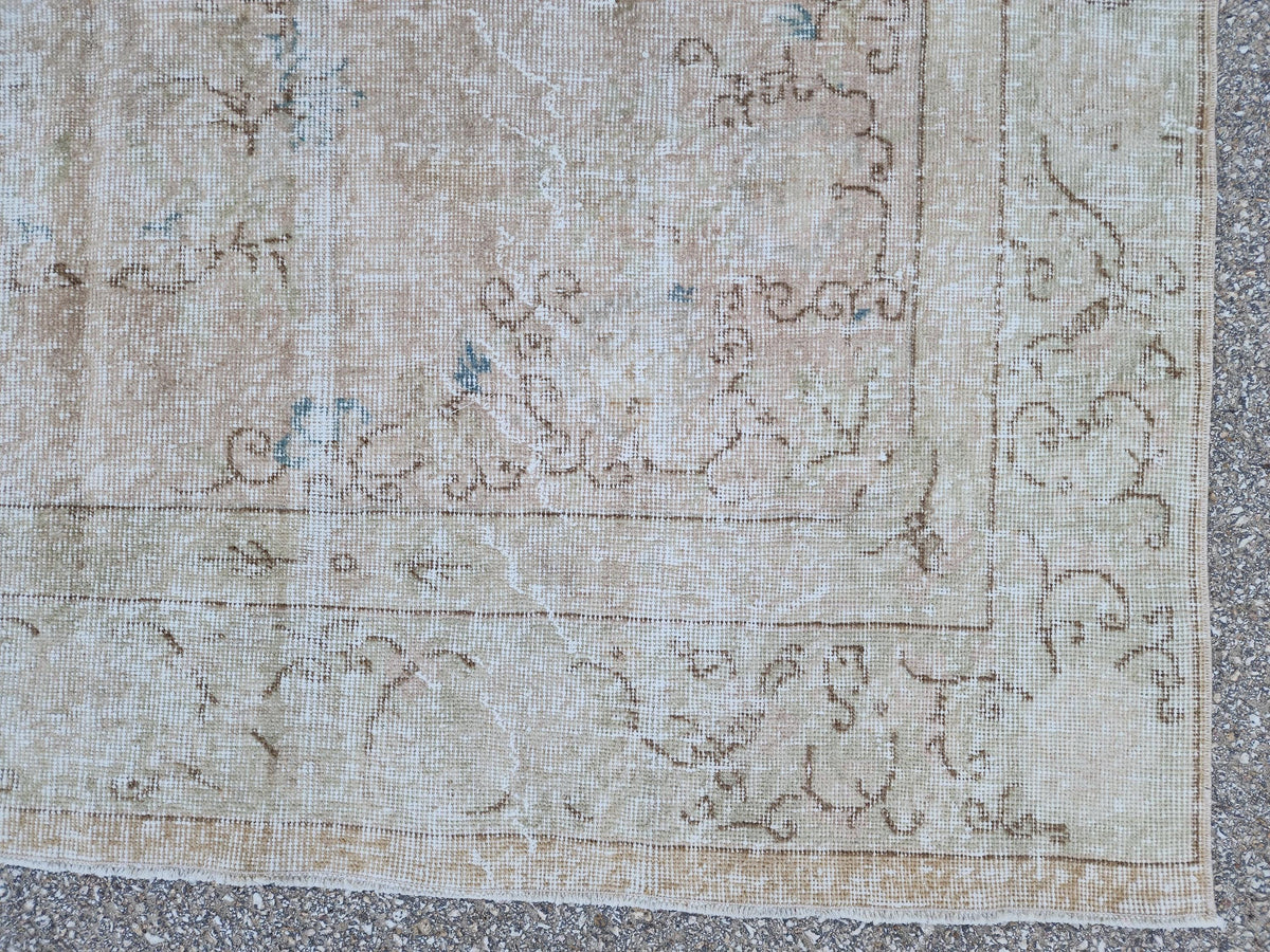 Beige Turkish Wool Rug 7x10: Handwoven Oushak Oriental Rug