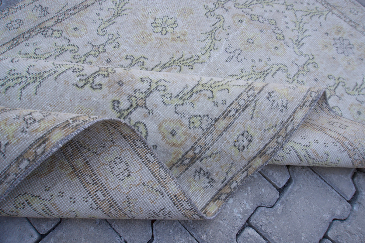 Handwoven Turkish Oushak Rug 3x6: Neutral Wool & Cotton Blend