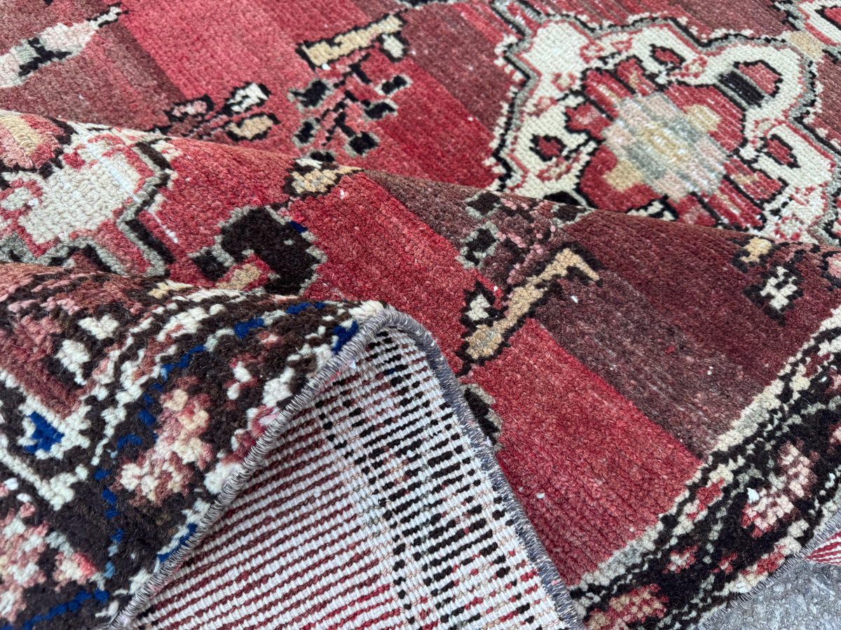 4x9 Vintage Home Rug: Hand Knotted, Persian Wool Runner Rug