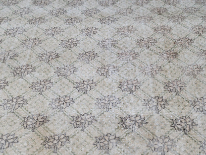 Neutral Oushak Rug 7x10: Hand-Knotted Turkish Wool Area Rug