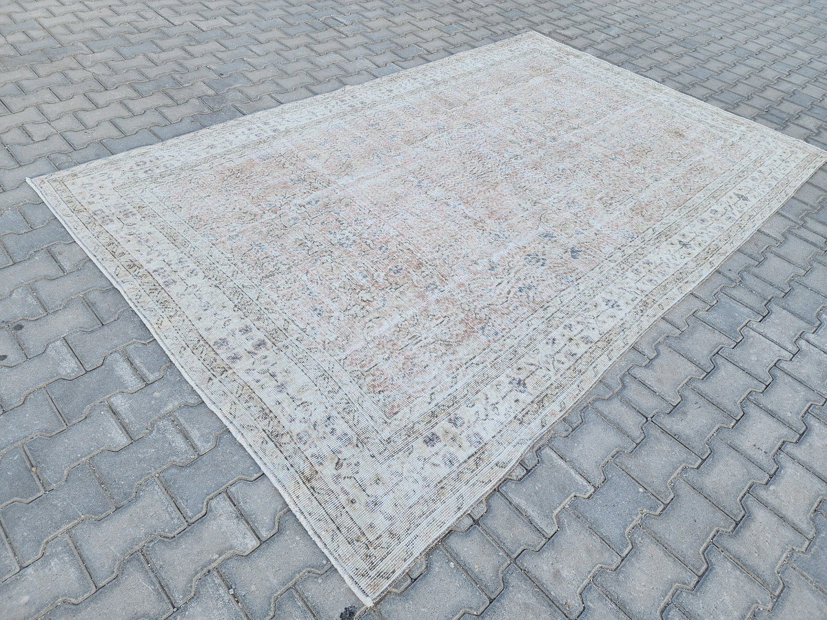 6x10 Turkish Rug, Boho Home Decor, Faded Pink Neutral Carpet
