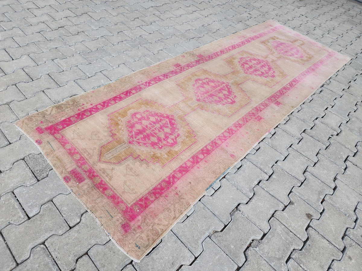 Vintage Pink Wool Oushak Runner Rug - 3x9 Oriental Entryway Rug